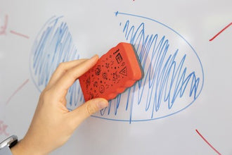Trodat Classmates Red Magnetic White Board Duster